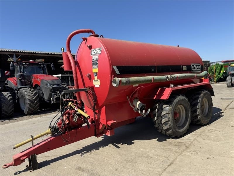 Hi-Spec 2500 Slurry Tanker - Tonne à lisier: photos 4 Hi-Spec 2500 Slurry Tanker - Tonne à lisier: photos 4