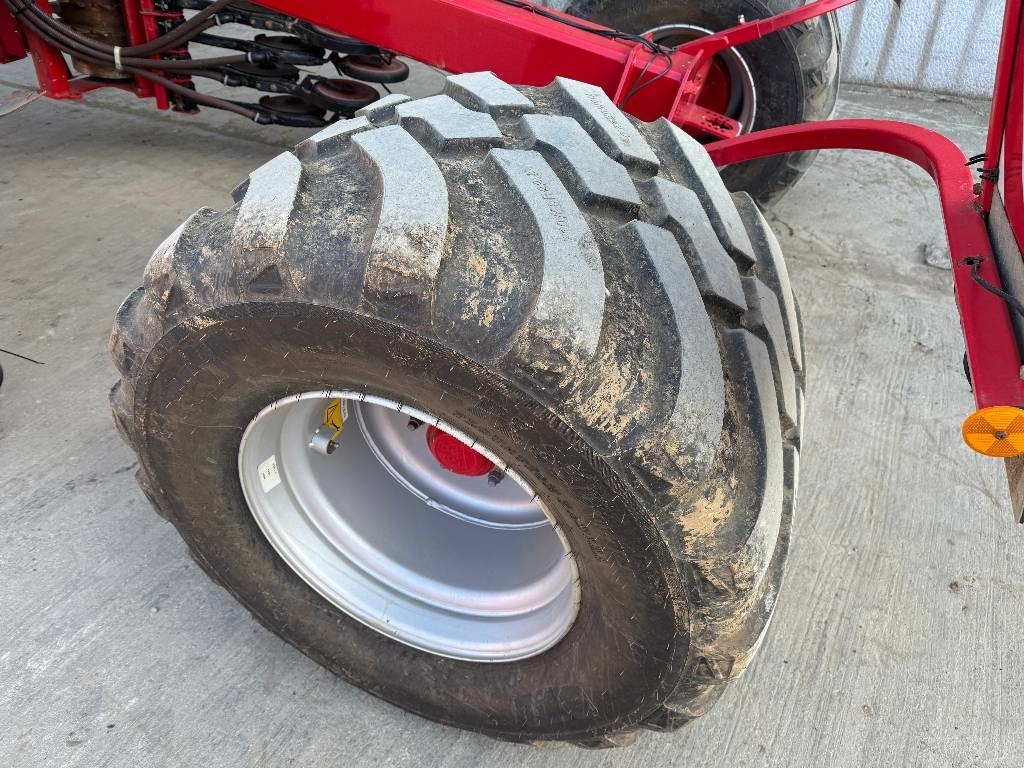 Horsch Pronto 6KR - Combiné de semis: photos 4 Horsch Pronto 6KR - Combiné de semis: photos 4
