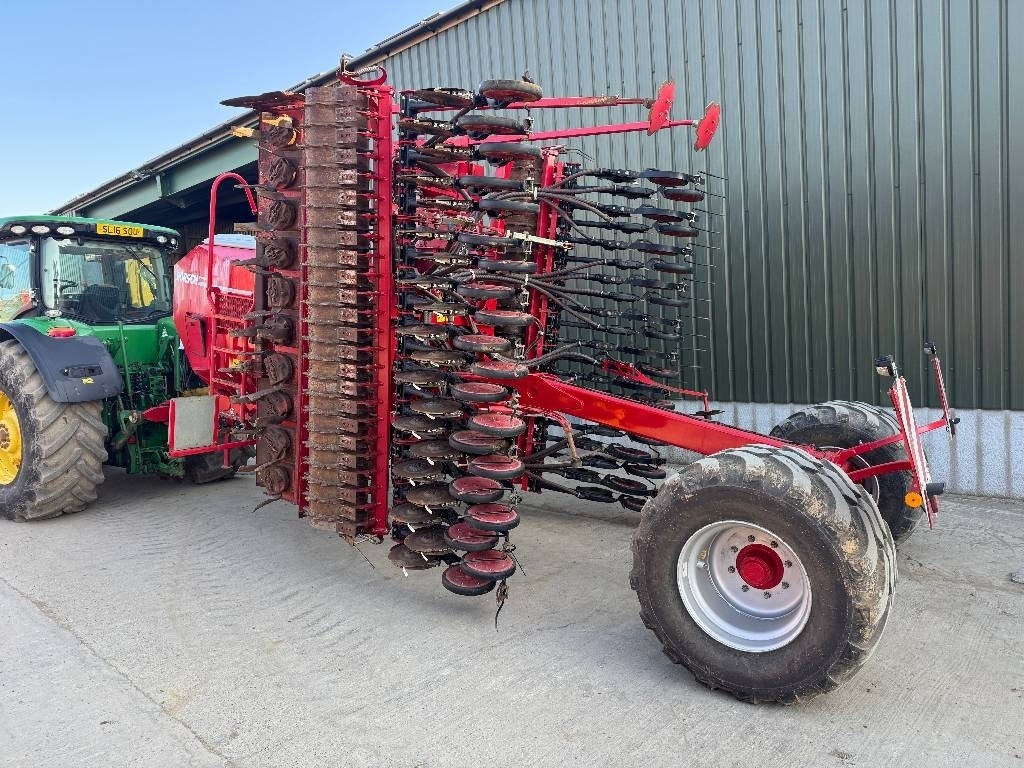 Horsch Pronto 6KR - Combiné de semis: photos 2 Horsch Pronto 6KR - Combiné de semis: photos 2
