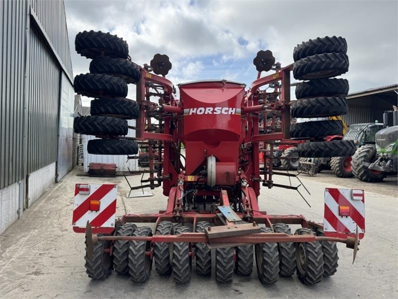 Horsch Sprinter 6ST Seed Drill - Combiné de semis: photos 3 Horsch Sprinter 6ST Seed Drill - Combiné de semis: photos 3