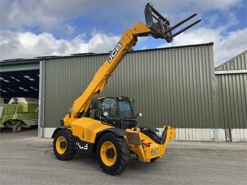 JCB 540-140 Hi Viz - Chariot télescopique: photos 3 JCB 540-140 Hi Viz - Chariot télescopique: photos 3