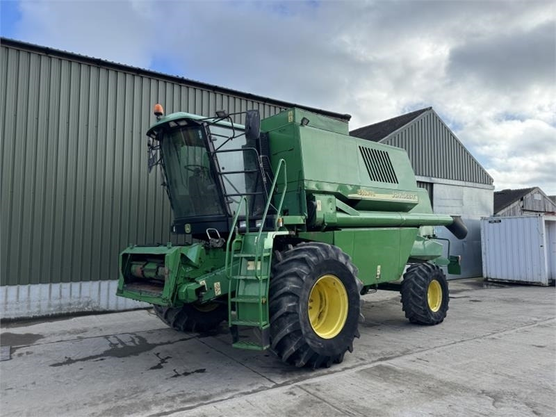 John Deere John Deere 1550 WTS c/w 620R Header - Accessoire de matériels de récolte: photos 3 John Deere John Deere 1550 WTS c/w 620R Header - Accessoire de matériels de récolte: photos 3