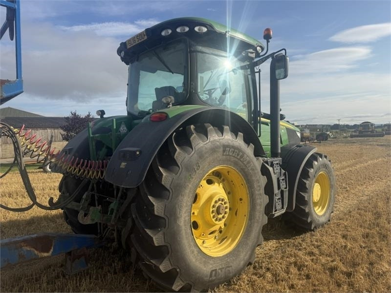 John Deere John Deere 7230R - Tracteur agricole: photos 2 John Deere John Deere 7230R - Tracteur agricole: photos 2