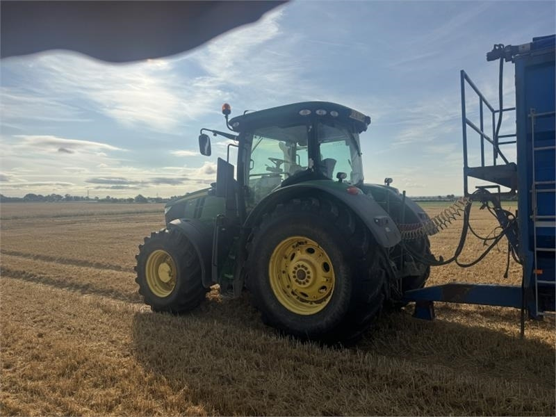 John Deere John Deere 7230R - Tracteur agricole: photos 3 John Deere John Deere 7230R - Tracteur agricole: photos 3
