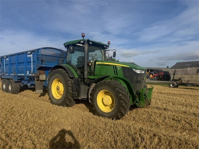 John Deere John Deere 7230R - Tracteur agricole: photos 1 John Deere John Deere 7230R - Tracteur agricole: photos 1