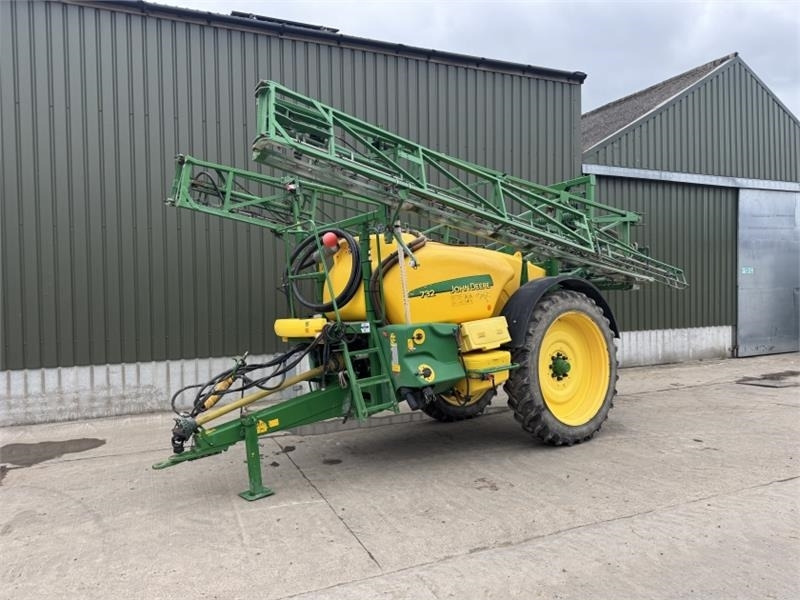 John Deere John Deere 732 Trailed Sprayer - Pulvé porté: photos 1 John Deere John Deere 732 Trailed Sprayer - Pulvé porté: photos 1