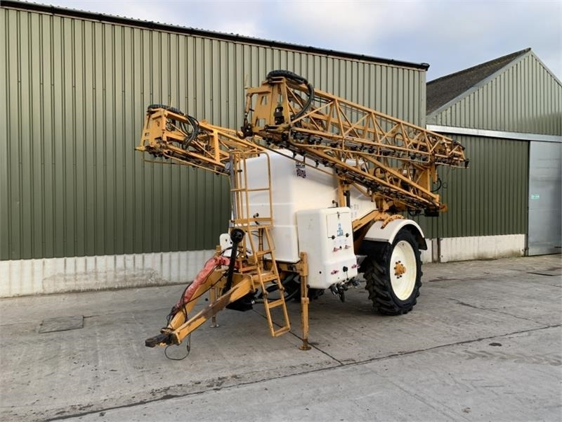 Knight 28m 3800L Trailed Sprayer **Video Below** - Pulvé porté: photos 1 Knight 28m 3800L Trailed Sprayer **Video Below** - Pulvé porté: photos 1