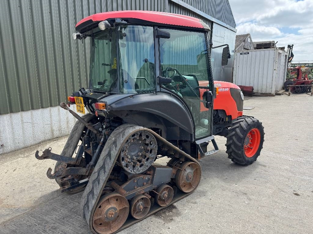 Kubota M8540 Narrow Half Track - Tracteur agricole: photos 4 Kubota M8540 Narrow Half Track - Tracteur agricole: photos 4