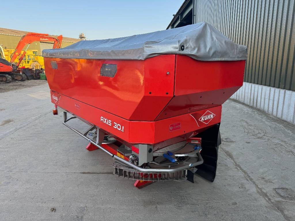 Kuhn Axis 30.1 W - Distributeur d'engrais: photos 3 Kuhn Axis 30.1 W - Distributeur d'engrais: photos 3