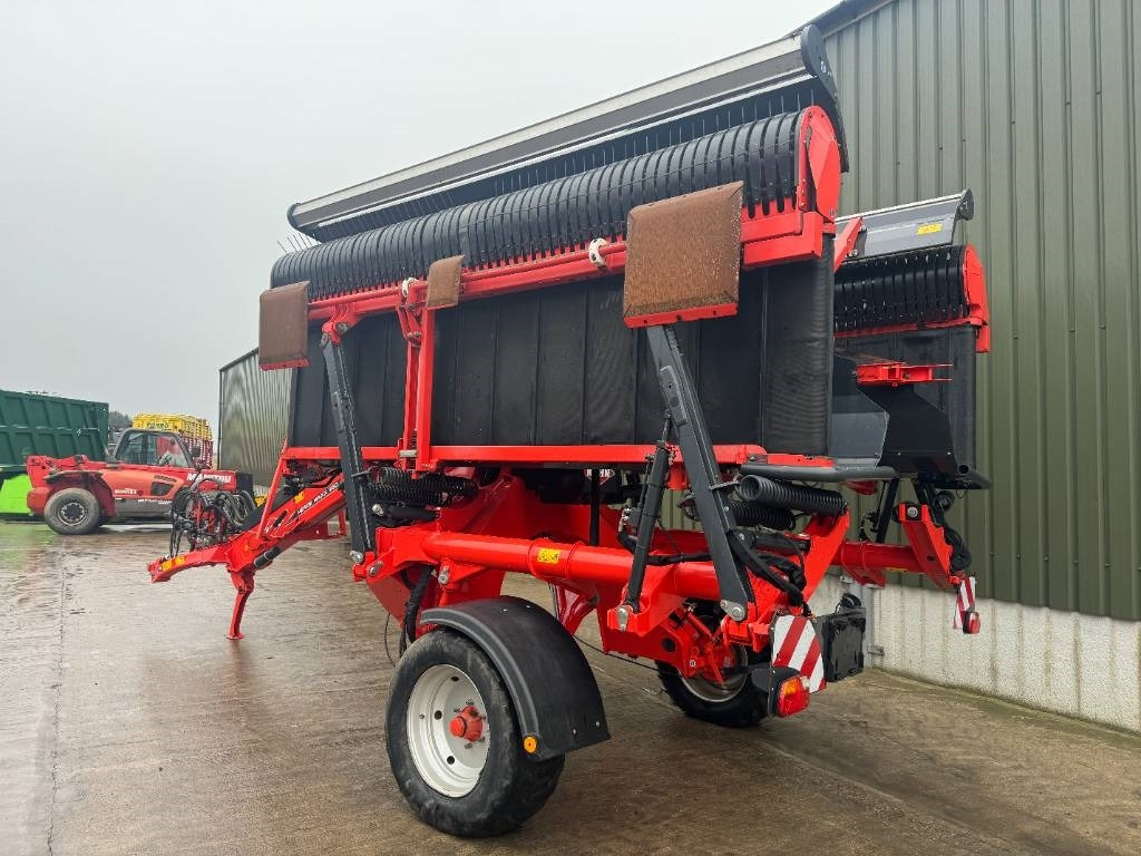 Kuhn Merge Maxx 950 - Faneuse: photos 3 Kuhn Merge Maxx 950 - Faneuse: photos 3