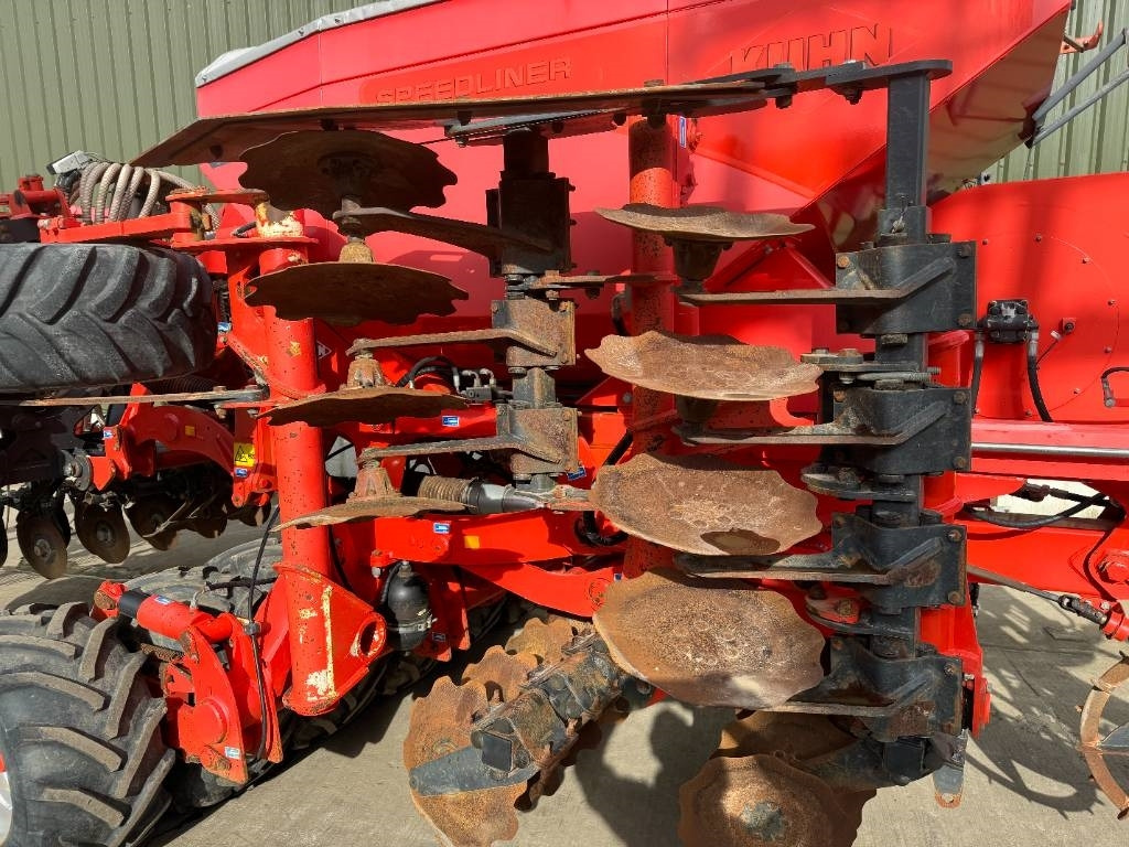 Kuhn speedliner 4000 Disc Drill - Semoir: photos 5 Kuhn speedliner 4000 Disc Drill - Semoir: photos 5