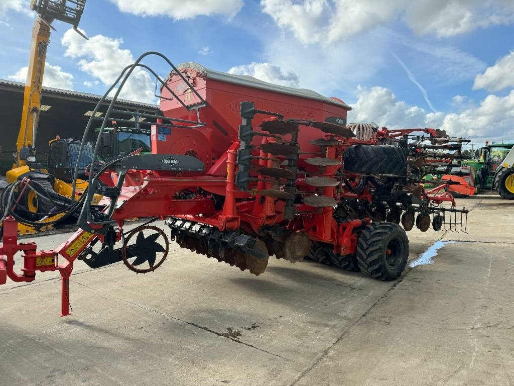 Kuhn speedliner 4000 Disc Drill - Semoir: photos 3 Kuhn speedliner 4000 Disc Drill - Semoir: photos 3