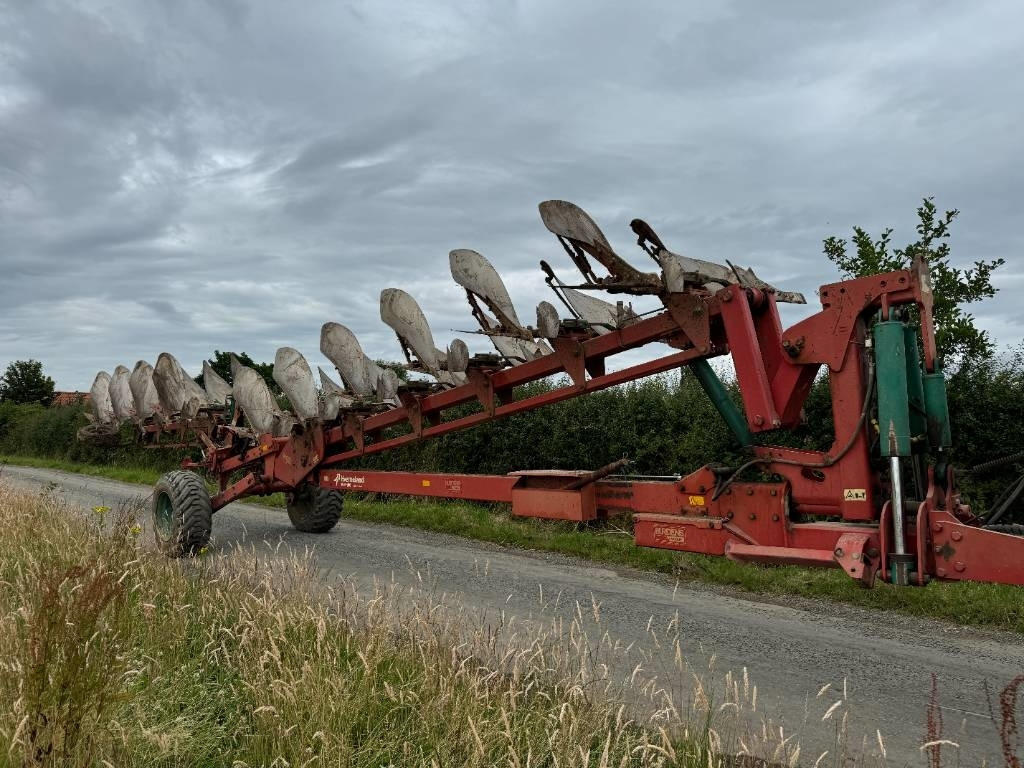 Kverneland RW 100 Variomat Plough - Charrue: photos 1 Kverneland RW 100 Variomat Plough - Charrue: photos 1