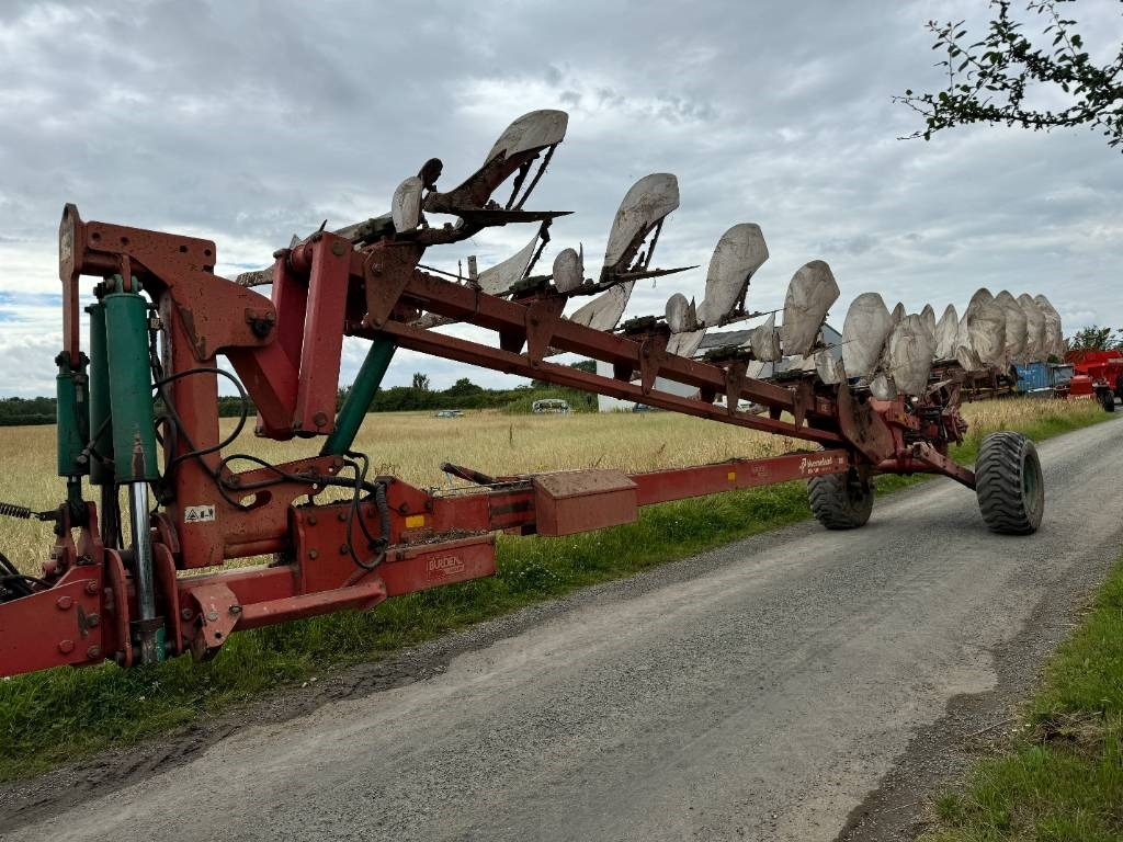 Kverneland RW 100 Variomat Plough - Charrue: photos 2 Kverneland RW 100 Variomat Plough - Charrue: photos 2