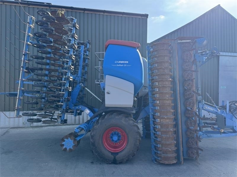 Lemken Zirkon 12 / Solitair 25 6m Combination Drill - Combiné de semis: photos 3 Lemken Zirkon 12 / Solitair 25 6m Combination Drill - Combiné de semis: photos 3