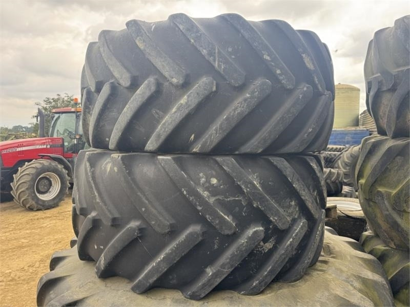 John Deere 8000R 600 and 710 Wheels and Tyre's - Machine agricole: photos 4 John Deere 8000R 600 and 710 Wheels and Tyre's - Machine agricole: photos 4