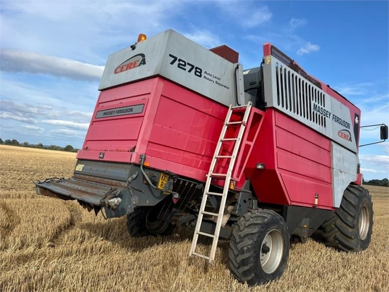 Massey Ferguson Massey Ferguson 7278 Auto Level c/w 25ft Powerflow - Accessoire de matériels de récolte: photos 2 Massey Ferguson Massey Ferguson 7278 Auto Level c/w 25ft Powerflow - Accessoire de matériels de récolte: photos 2
