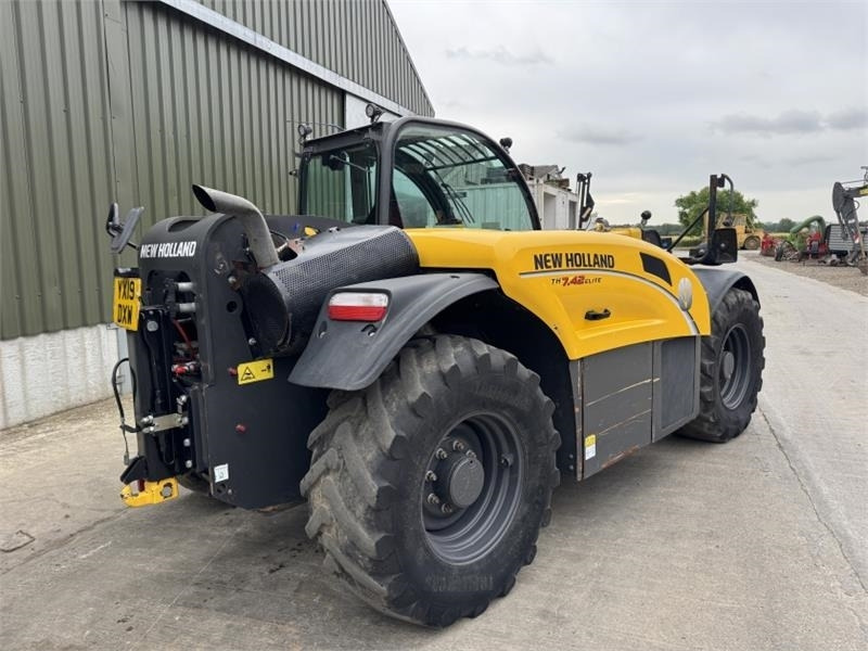 New Holland New Holland TH 7.42 Elite Telehandler - Chariot télescopique: photos 2 New Holland New Holland TH 7.42 Elite Telehandler - Chariot télescopique: photos 2