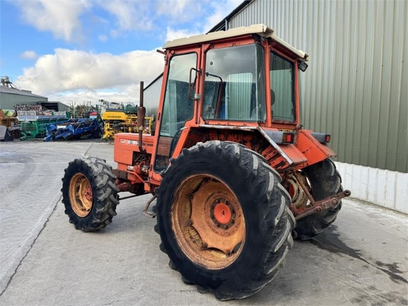 Renault 781-4 4WD Tractor - Tracteur agricole: photos 2 Renault 781-4 4WD Tractor - Tracteur agricole: photos 2