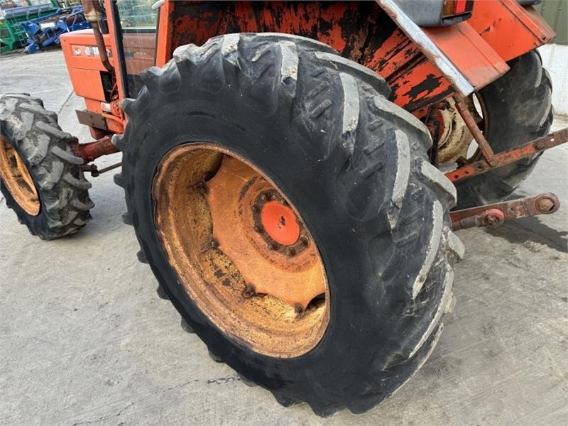 Tracteur agricole Renault 781-4 4WD Tractor: photos 8 Tracteur agricole Renault 781-4 4WD Tractor: photos 8