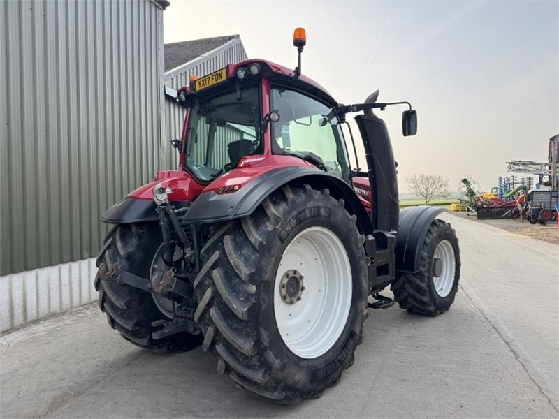 Valtra T194 Versu - Tracteur agricole: photos 4 Valtra T194 Versu - Tracteur agricole: photos 4