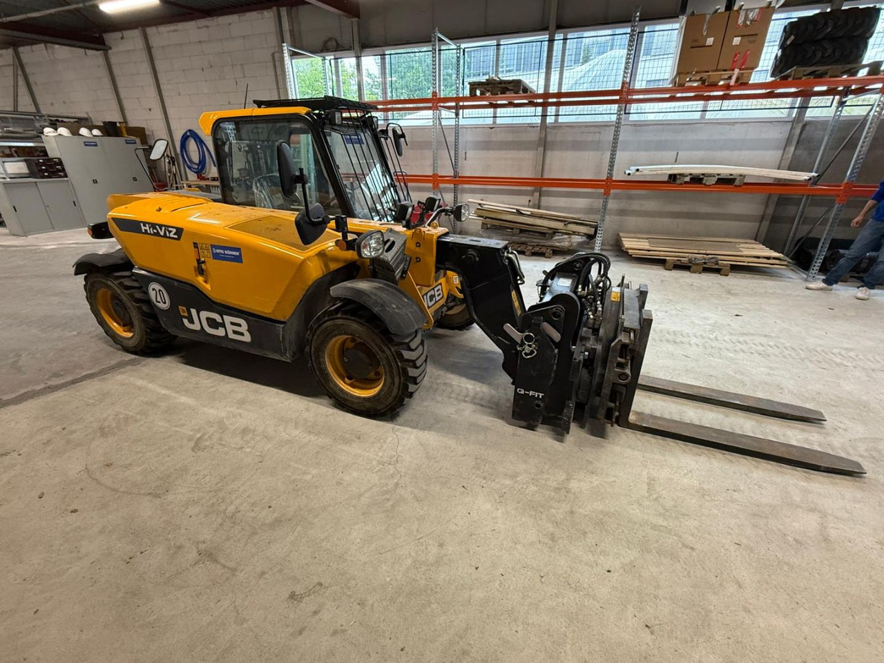 JCB 525-60T5 Hi-Viz - Chargeuse sur pneus télescopique: photos 2 JCB 525-60T5 Hi-Viz - Chargeuse sur pneus télescopique: photos 2