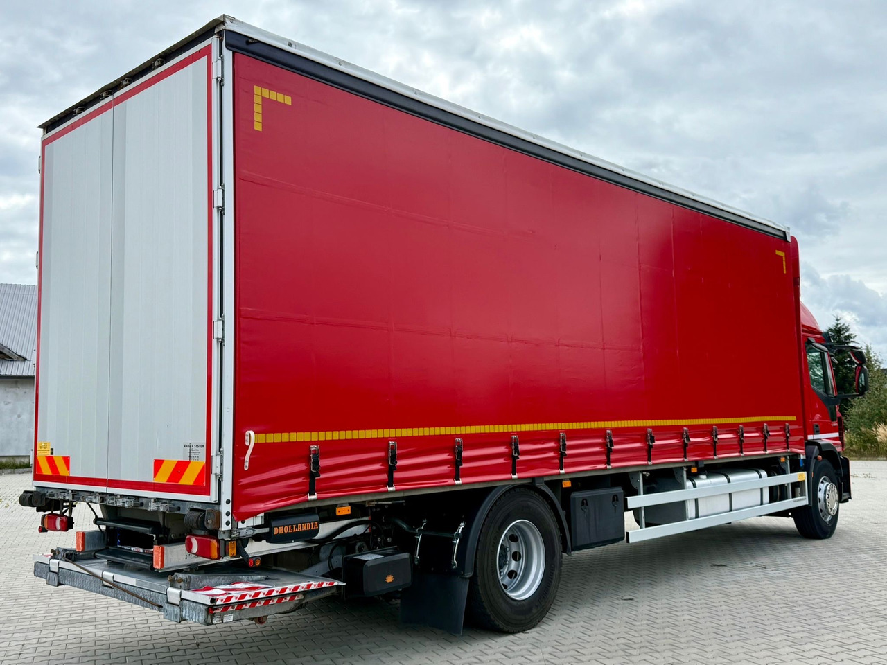 IVECO EUROCARGO 180-280 / FIRANKA / WINDA / 20 PALET / 80 TYŚ KM / 2023 ROK / 9 223 KG ŁADOWNOŚ - Camion à rideaux coulissants: photos 4 IVECO EUROCARGO 180-280 / FIRANKA / WINDA / 20 PALET / 80 TYŚ KM / 2023 ROK / 9 223 KG ŁADOWNOŚ - Camion à rideaux coulissants: photos 4