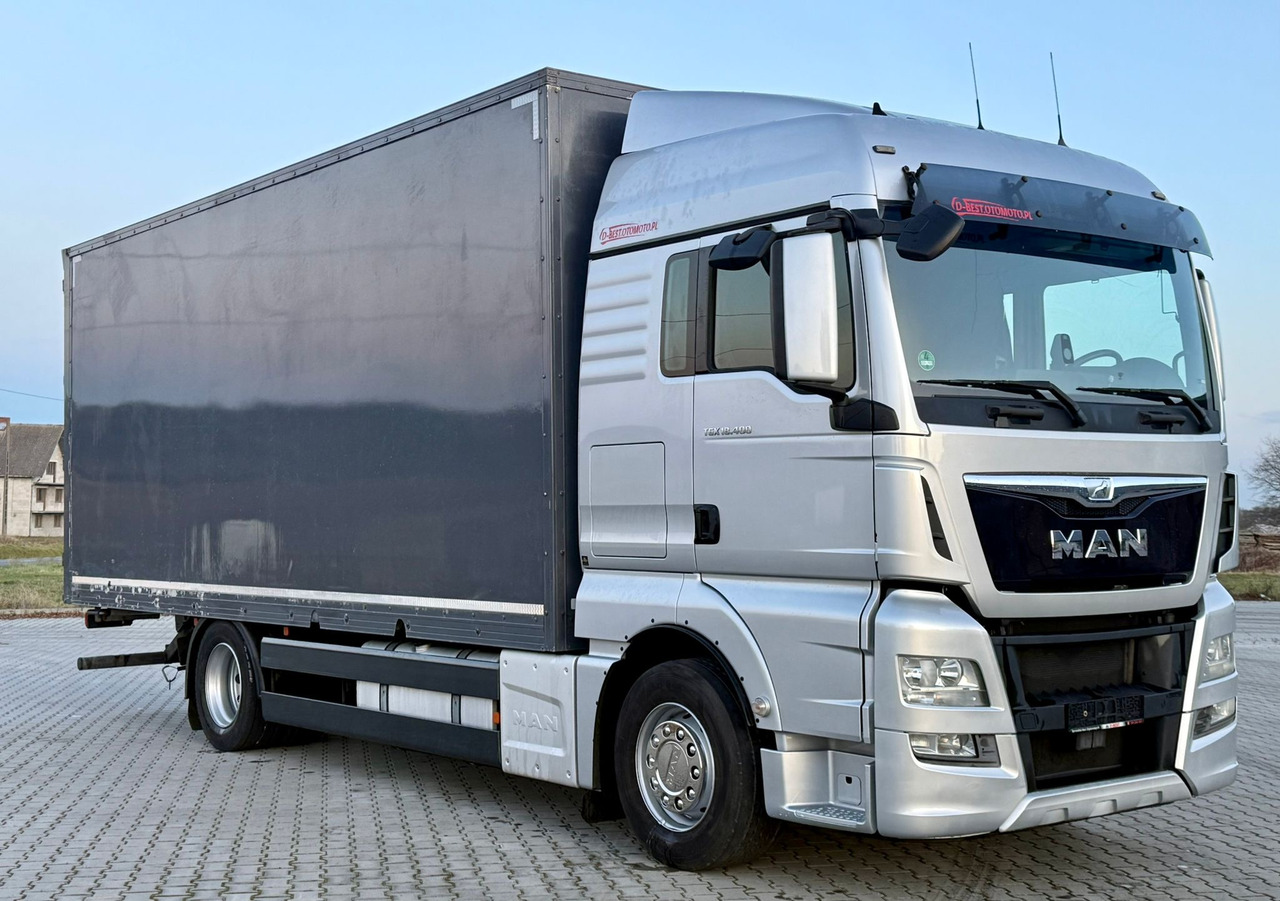 MAN TGX 18.400 / FIRANKA / KONTENER / NISKI PRZEBIEG / EURO 6 / AUTOMAT / SYPIALKA / 2016 ROK - Camion à rideaux coulissants: photos 1 MAN TGX 18.400 / FIRANKA / KONTENER / NISKI PRZEBIEG / EURO 6 / AUTOMAT / SYPIALKA / 2016 ROK - Camion à rideaux coulissants: photos 1