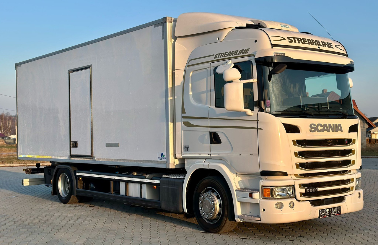 SCANIA G360 / IZOTERMA / 6.8 M DŁUGOŚCI / AUTOMAT / CAŁA NA PODUSZKACH / KLIMA POSTOJOWA / ELEKTRYCZNA ROLETA TYŁ / SYPIALKA - Camion isothermique: photos 1 SCANIA G360 / IZOTERMA / 6.8 M DŁUGOŚCI / AUTOMAT / CAŁA NA PODUSZKACH / KLIMA POSTOJOWA / ELEKTRYCZNA ROLETA TYŁ / SYPIALKA - Camion isothermique: photos 1