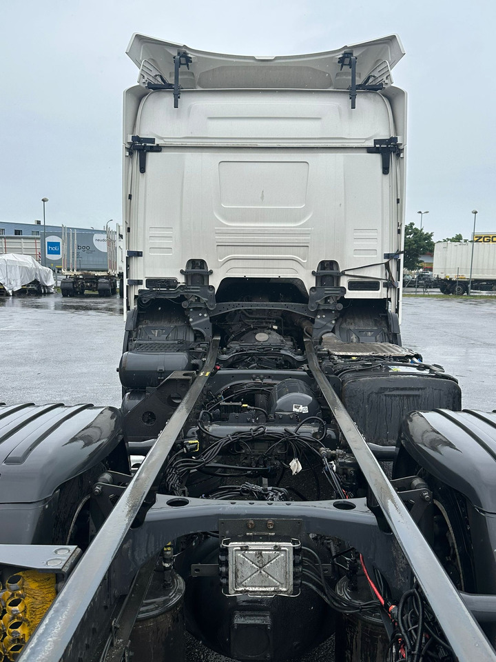 SCANIA P220 / RAMA DO ZABUDOWY / ROZSTAW OSI 3.90 M / SILNIK 6 / WYWROTKA / BECZKA / HAKOWIEC / UTRZYMANIE DRÓG / AUTOMAT / 2019 ROK / NISKI PRZEBIEG - Châssis cabine: photos 5 SCANIA P220 / RAMA DO ZABUDOWY / ROZSTAW OSI 3.90 M / SILNIK 6 / WYWROTKA / BECZKA / HAKOWIEC / UTRZYMANIE DRÓG / AUTOMAT / 2019 ROK / NISKI PRZEBIEG - Châssis cabine: photos 5