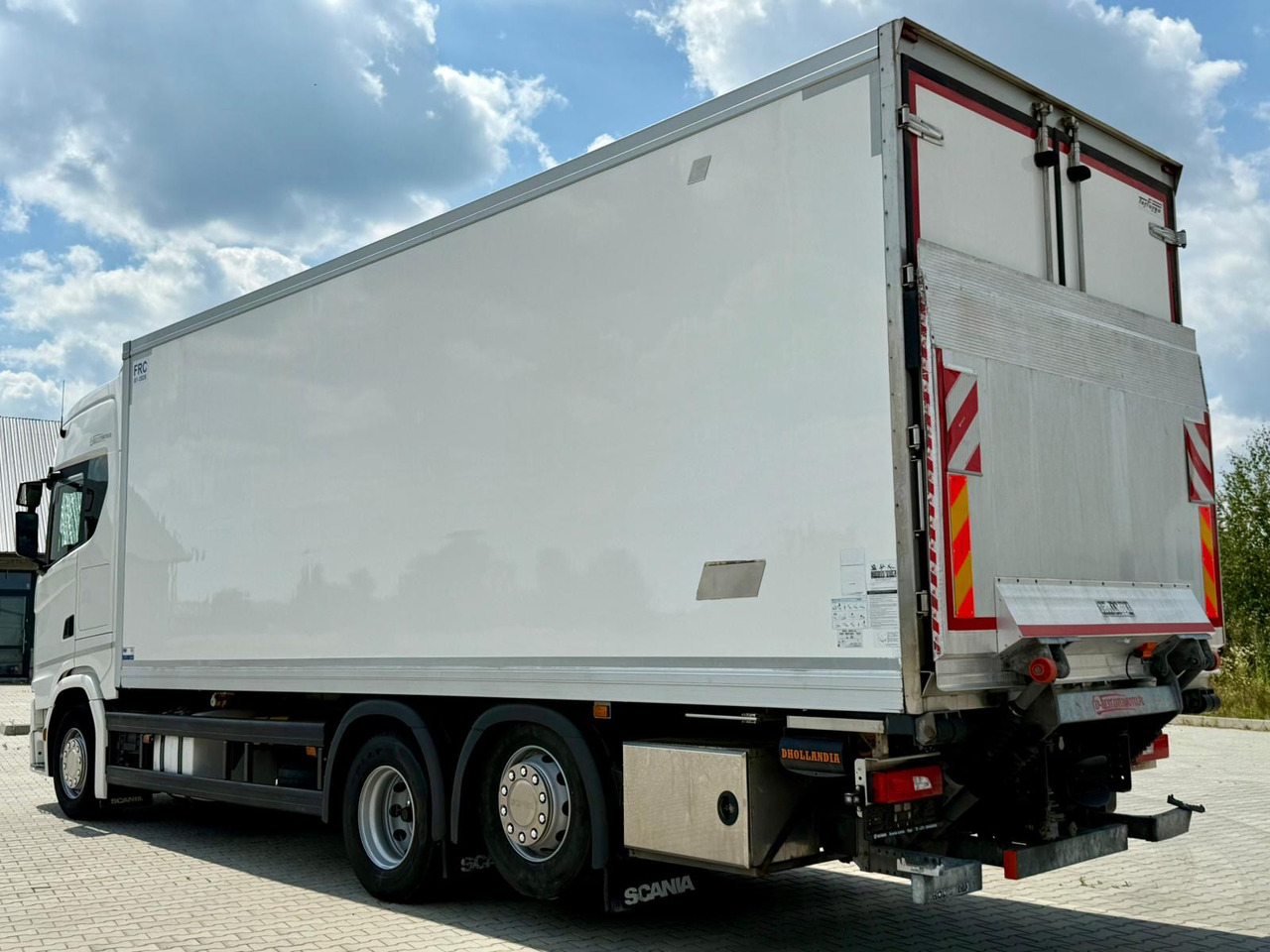 SCANIA S500 / CHŁODNIA / WINDA / 18 PALET / 7.4 M / DRUKARKA / AUTOMAT / NISKI PRZEBIEG / PODNOSZONA OŚ / 2020 ROK - Camion frigorifique: photos 4 SCANIA S500 / CHŁODNIA / WINDA / 18 PALET / 7.4 M / DRUKARKA / AUTOMAT / NISKI PRZEBIEG / PODNOSZONA OŚ / 2020 ROK - Camion frigorifique: photos 4