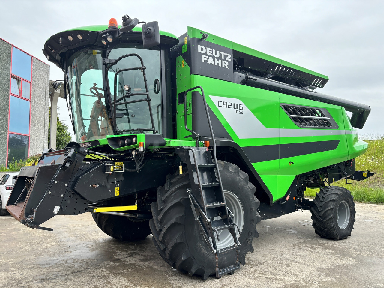 Moissonneuse-batteuse Deutz-Fahr C9206 TS: photos 1