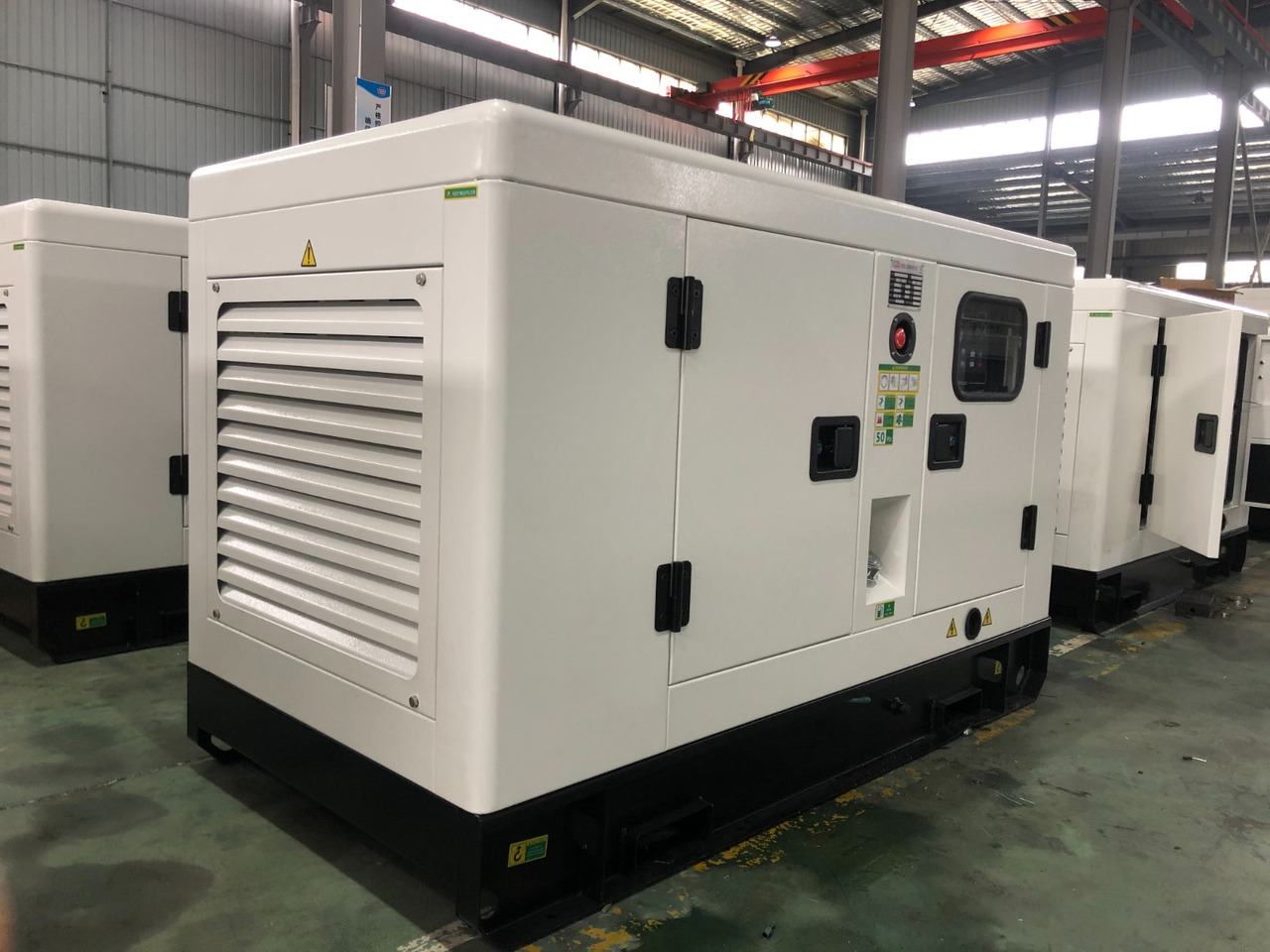 DEUTZ 20 kVA / 16 kW - Groupe électrogène: photos 1 DEUTZ 20 kVA / 16 kW - Groupe électrogène: photos 1