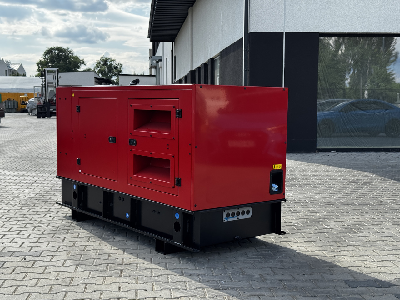 IVECO 80 kVA / 65 kW - Groupe électrogène: photos 3 IVECO 80 kVA / 65 kW - Groupe électrogène: photos 3