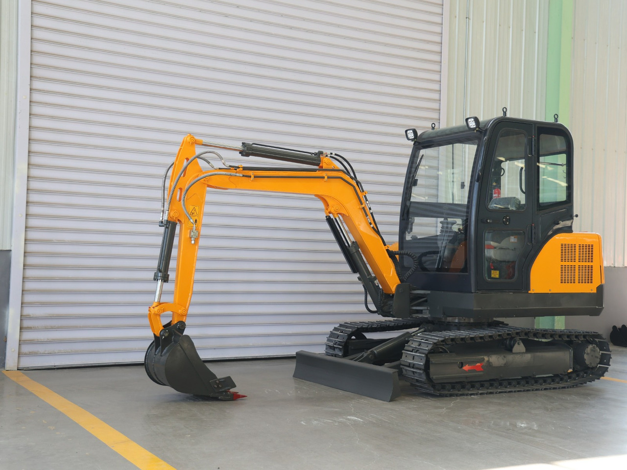 KUBOTA Diesel Mini excavator 4 ton - Müller Machinery MB 40 - VKSH - Mini pelle: photos 5 KUBOTA Diesel Mini excavator 4 ton - Müller Machinery MB 40 - VKSH - Mini pelle: photos 5