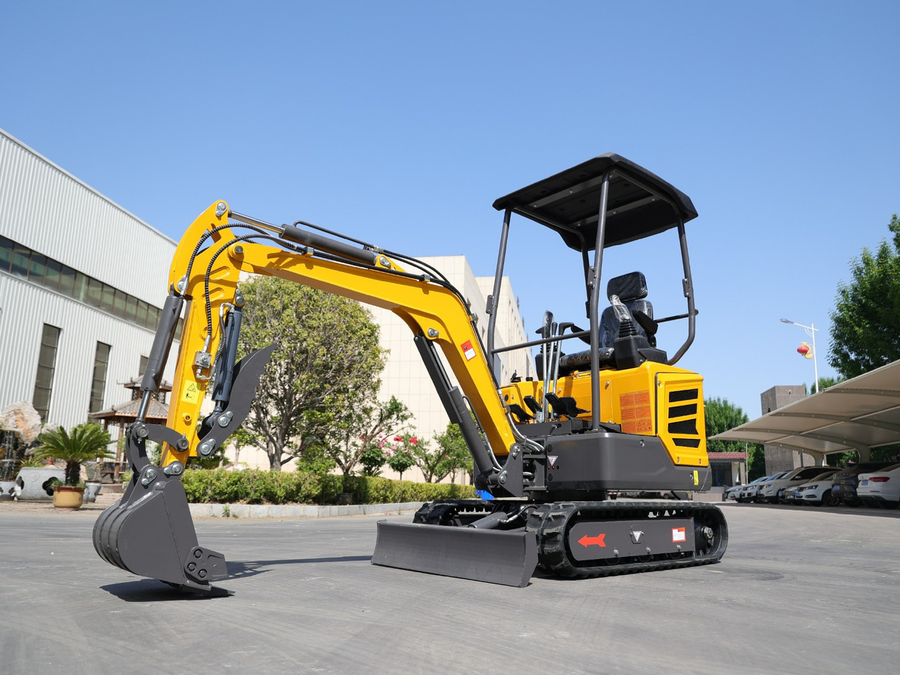 Kubota Diesel Mini excavator 1.8 Ton - Mini excavator MB 18 - SH - Mini pelle: photos 3 Kubota Diesel Mini excavator 1.8 Ton - Mini excavator MB 18 - SH - Mini pelle: photos 3