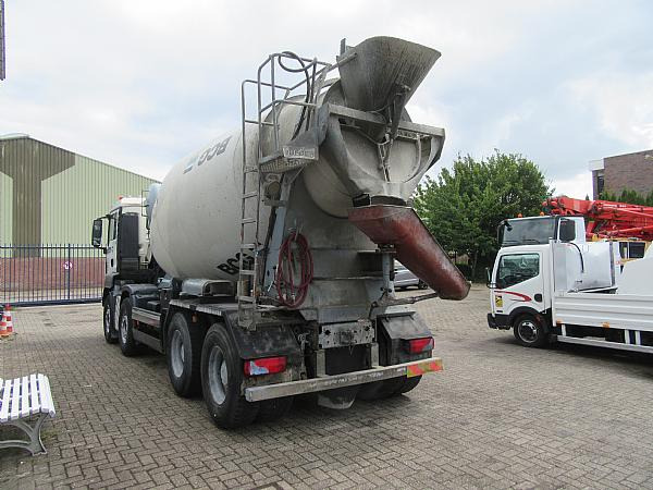 2009 MAN MIXER TRUCK 10M3 8x4 - Camion malaxeur: photos 4 2009 MAN MIXER TRUCK 10M3 8x4 - Camion malaxeur: photos 4