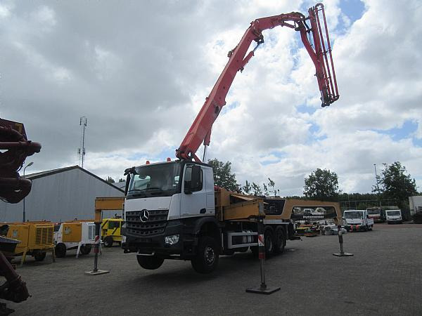 2015 PUTZMEISTER M38/5 AROCS 6x4 - Camion pompe: photos 2 2015 PUTZMEISTER M38/5 AROCS 6x4 - Camion pompe: photos 2