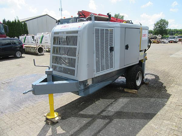 2016 CIFA trailer mounted concrete pump - Pompe à béton stationnaire: photos 1 2016 CIFA trailer mounted concrete pump - Pompe à béton stationnaire: photos 1
