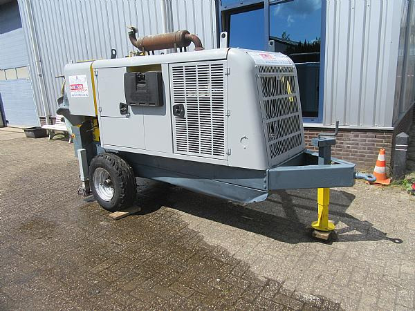 2016 CIFA trailer mounted concrete pump - Pompe à béton stationnaire: photos 3 2016 CIFA trailer mounted concrete pump - Pompe à béton stationnaire: photos 3