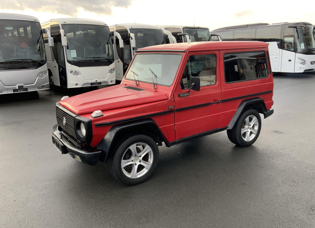 Mercedes-Benz G 300 - Voiture: photos 2 Mercedes-Benz G 300 - Voiture: photos 2