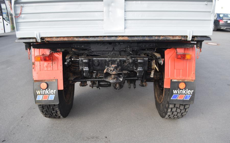 Mercedes-Benz Unimog 424 - Camion benne: photos 5 Mercedes-Benz Unimog 424 - Camion benne: photos 5