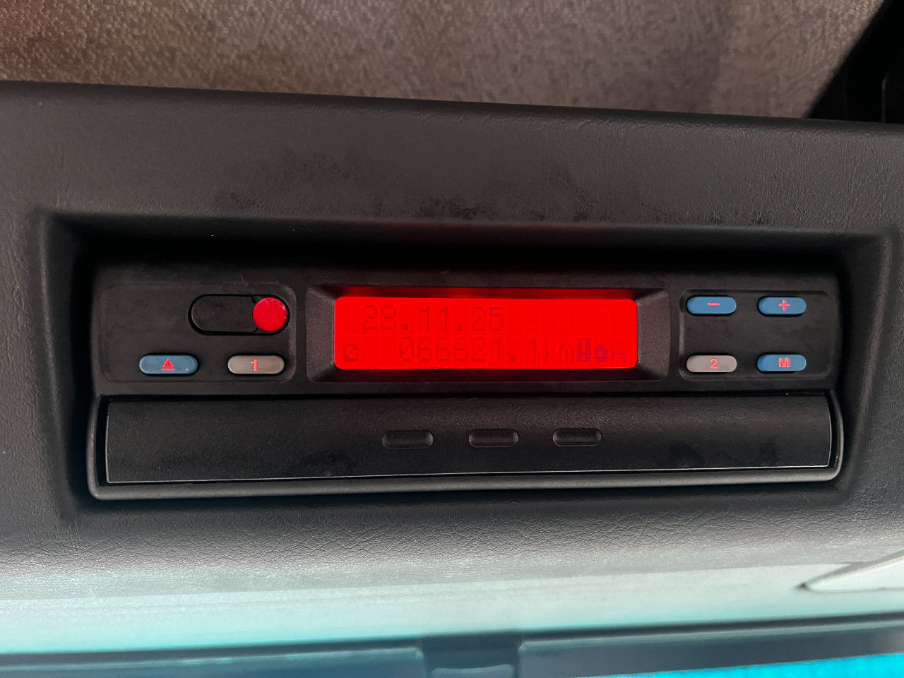 Camion grue MAN TGA 18.310 met Palfinger PK12000 kraan: photos 17 Camion grue MAN TGA 18.310 met Palfinger PK12000 kraan: photos 17