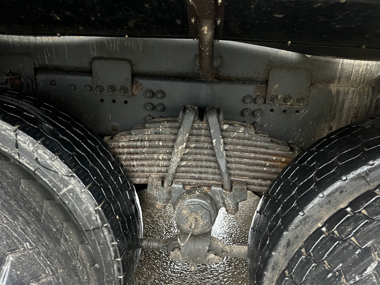 Scania P420 10x4, 15m3 Liebherr, full steel - Camion malaxeur: photos 5 Scania P420 10x4, 15m3 Liebherr, full steel - Camion malaxeur: photos 5