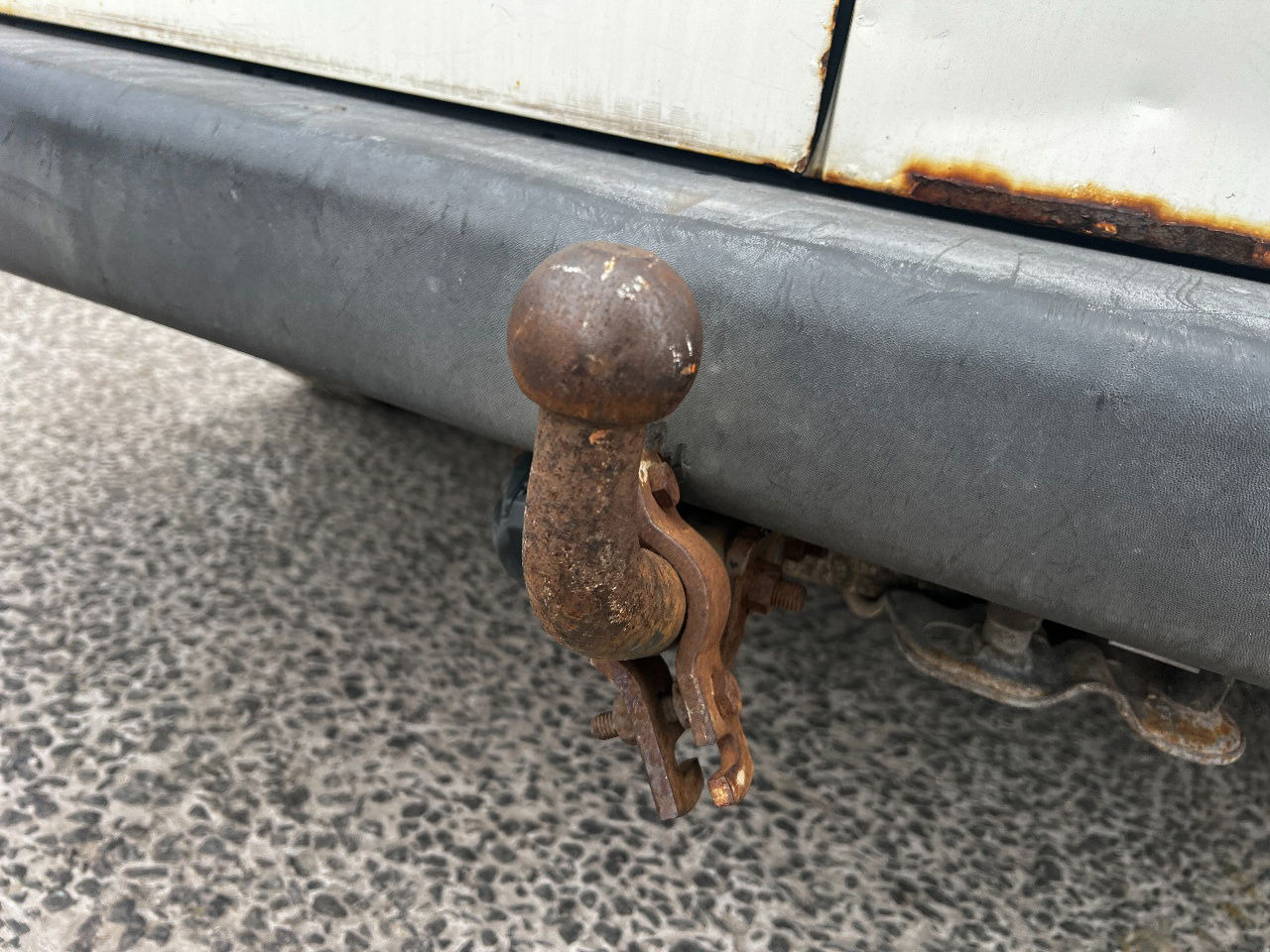 Volkswagen Transporter 2.5 tdi, 96kw, dubbele cabine - Fourgonnette: photos 5 Volkswagen Transporter 2.5 tdi, 96kw, dubbele cabine - Fourgonnette: photos 5