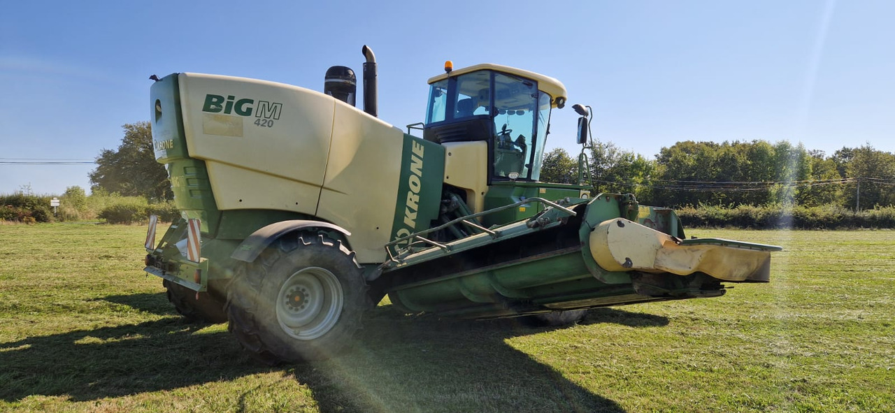 Krone Big M 420 CV - Faucheuse: photos 2 Krone Big M 420 CV - Faucheuse: photos 2