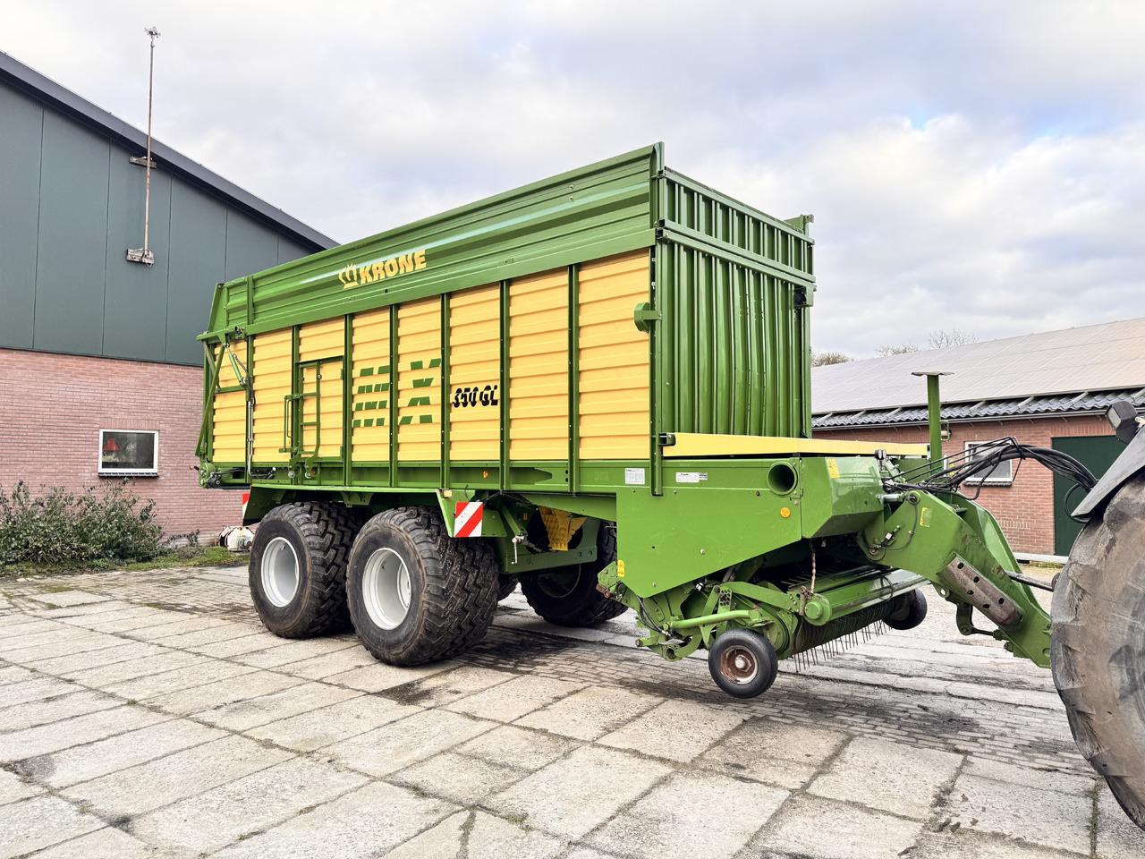 Krone MX 350 GL - Autochargeuse: photos 1 Krone MX 350 GL - Autochargeuse: photos 1