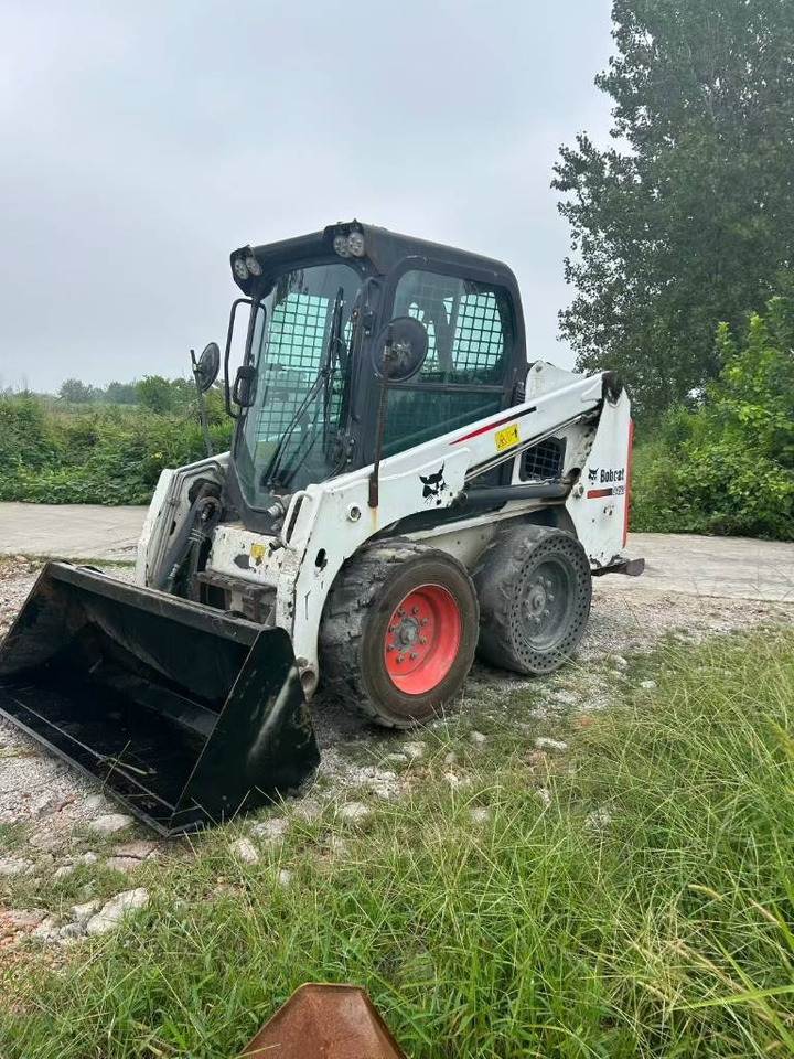 Bobcat S 450 - Mini chargeuse: photos 1 Bobcat S 450 - Mini chargeuse: photos 1