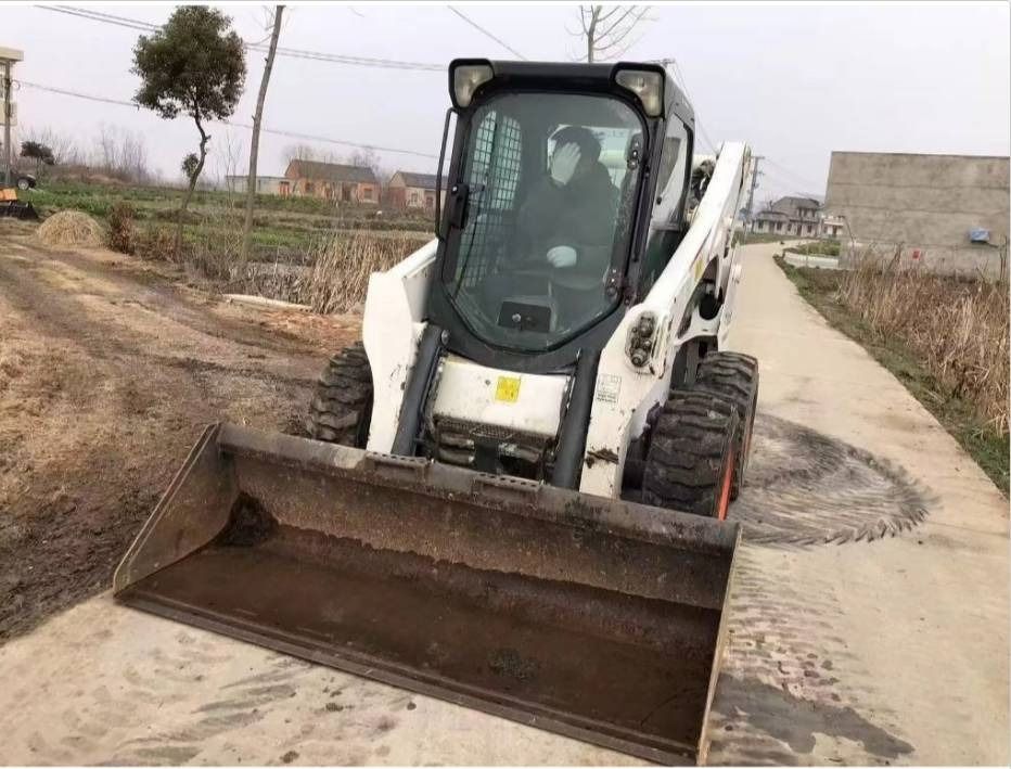 Mini chargeuse Bobcat S 770: photos 6
