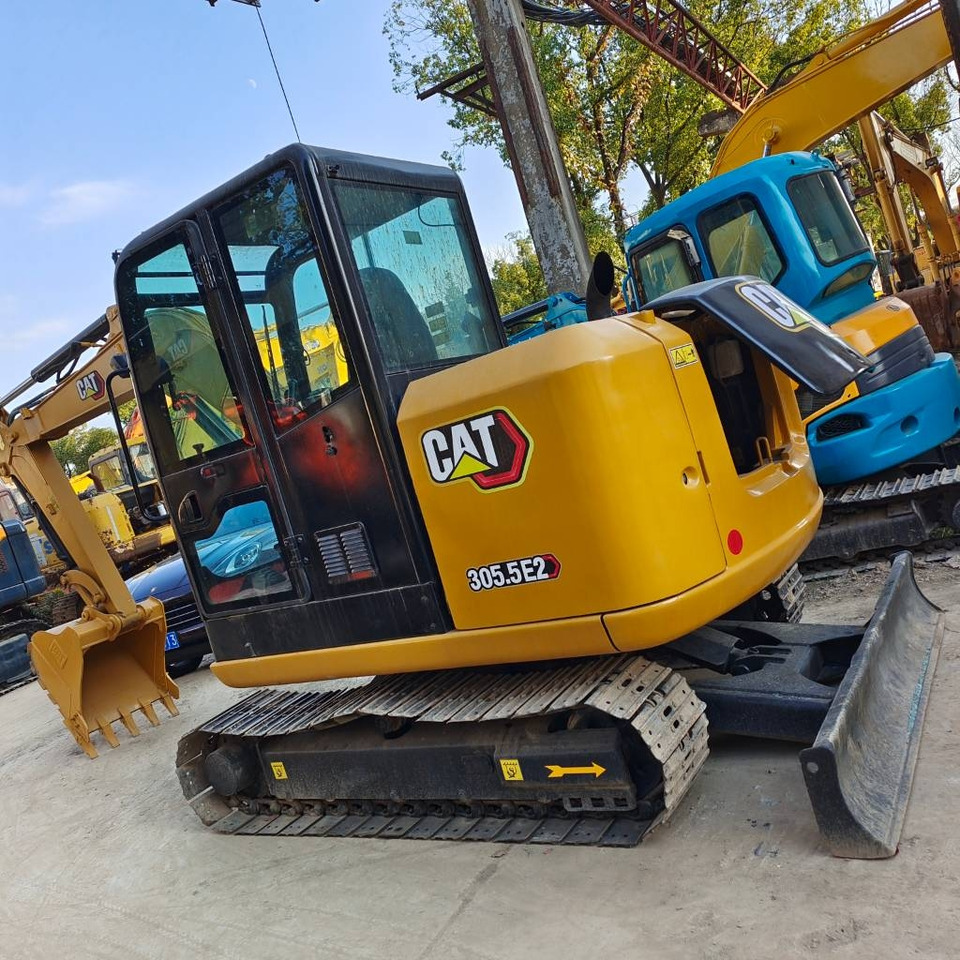 CAT 305.5 E - Mini pelle: photos 1 CAT 305.5 E - Mini pelle: photos 1